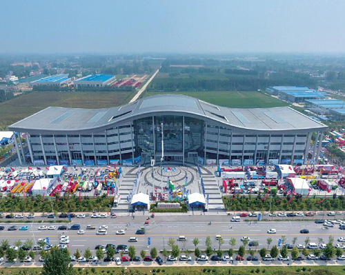 第十九屆中國（梁山）專用汽車展覽會是2023年9月17至19日舉行的汽車展覽會。